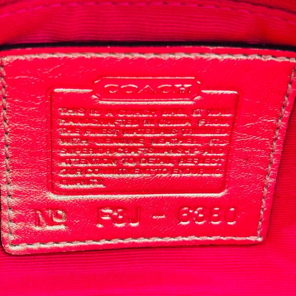 Coach Gold Metallic Signature Evening Bag No F3J - 6380 - Picture 10 of 14